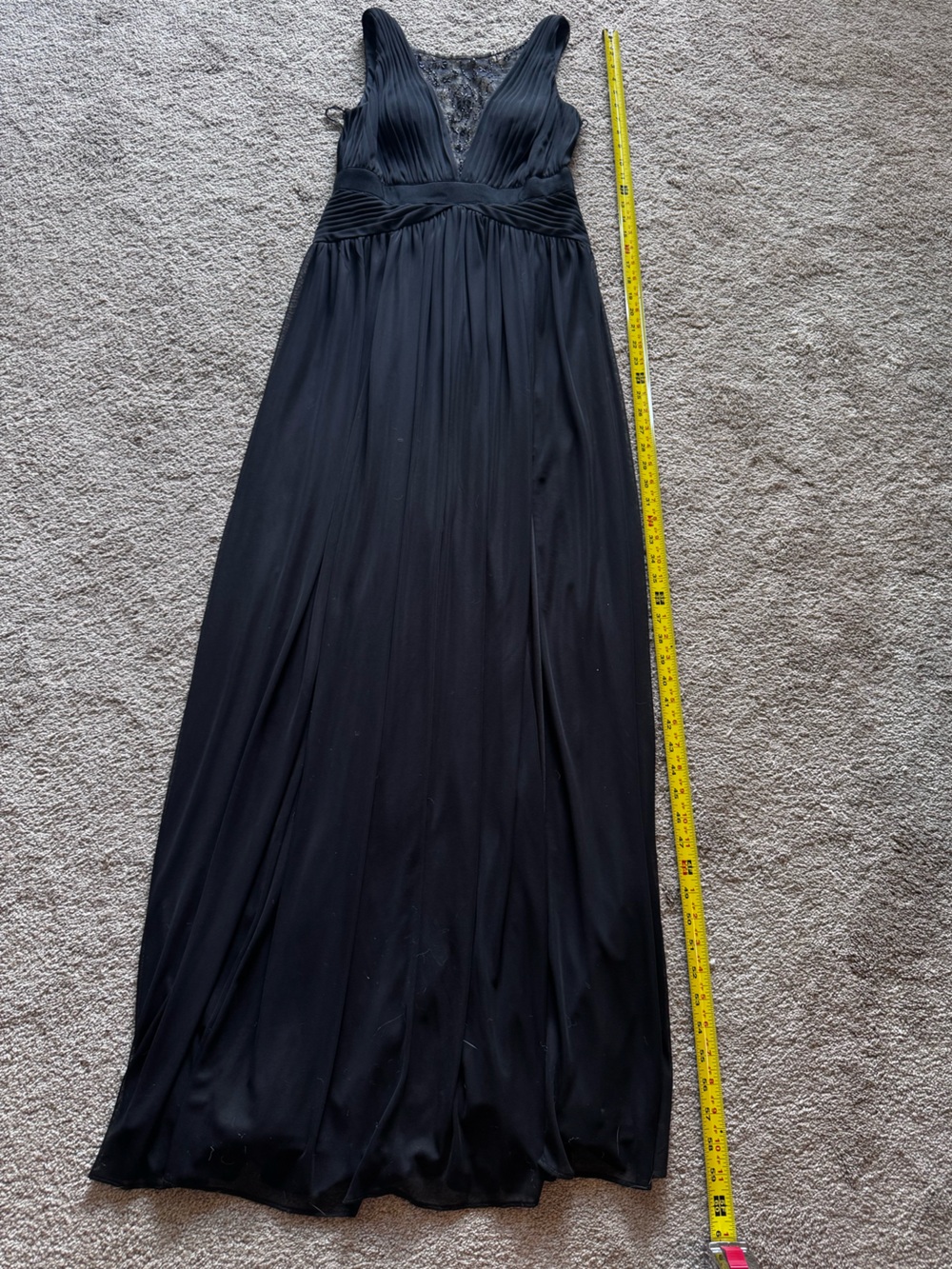 Adrianna Papell Black Garment Label Detail